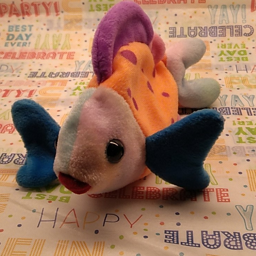 LIPS BEANIE BABY